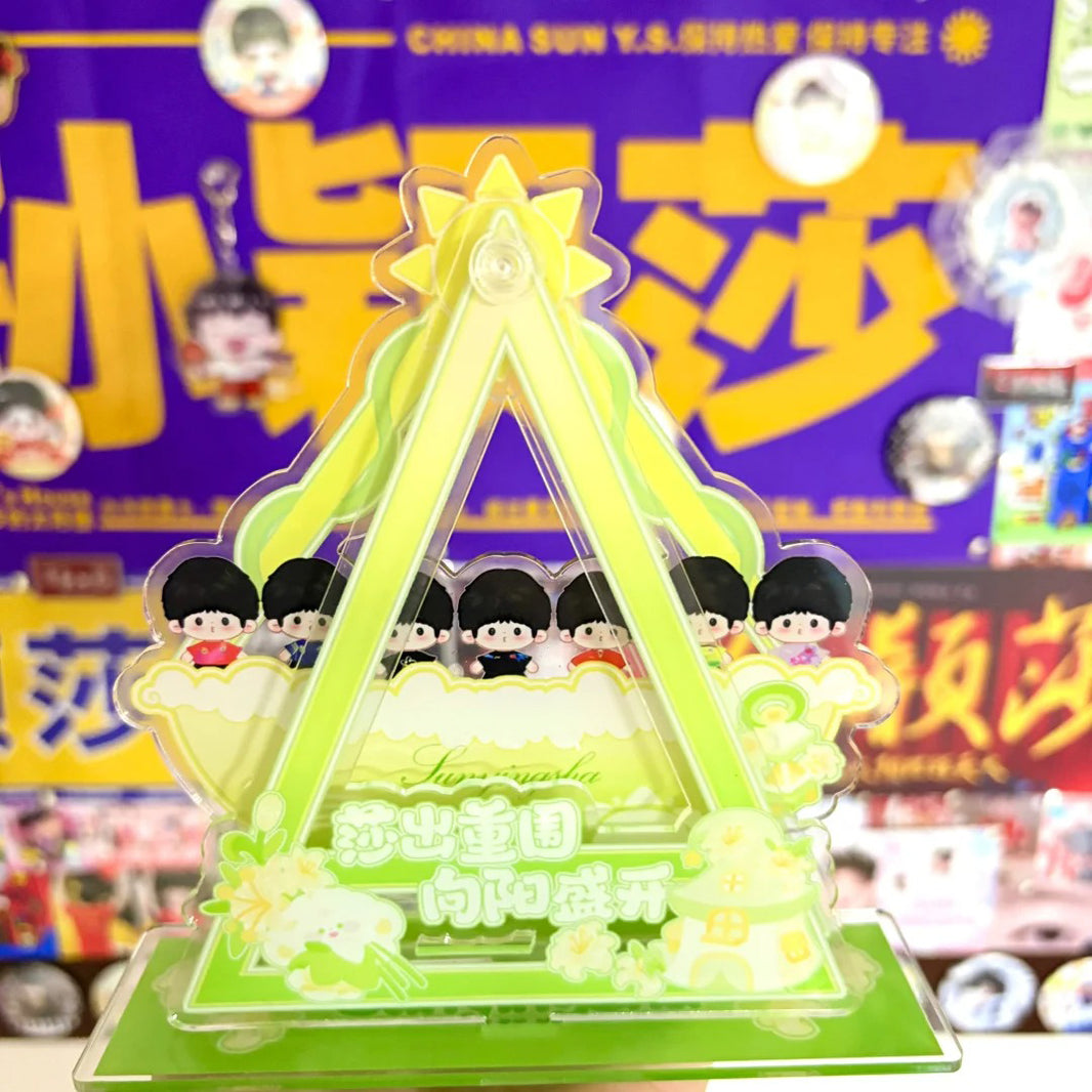 Custom shaker Standees